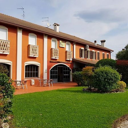 Casa Del Sole Latisana Exterior photo